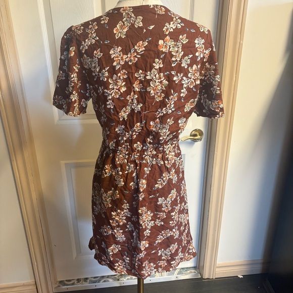 Angie Floral V-Neck Spring Summer Dress - Picture 2 of 3